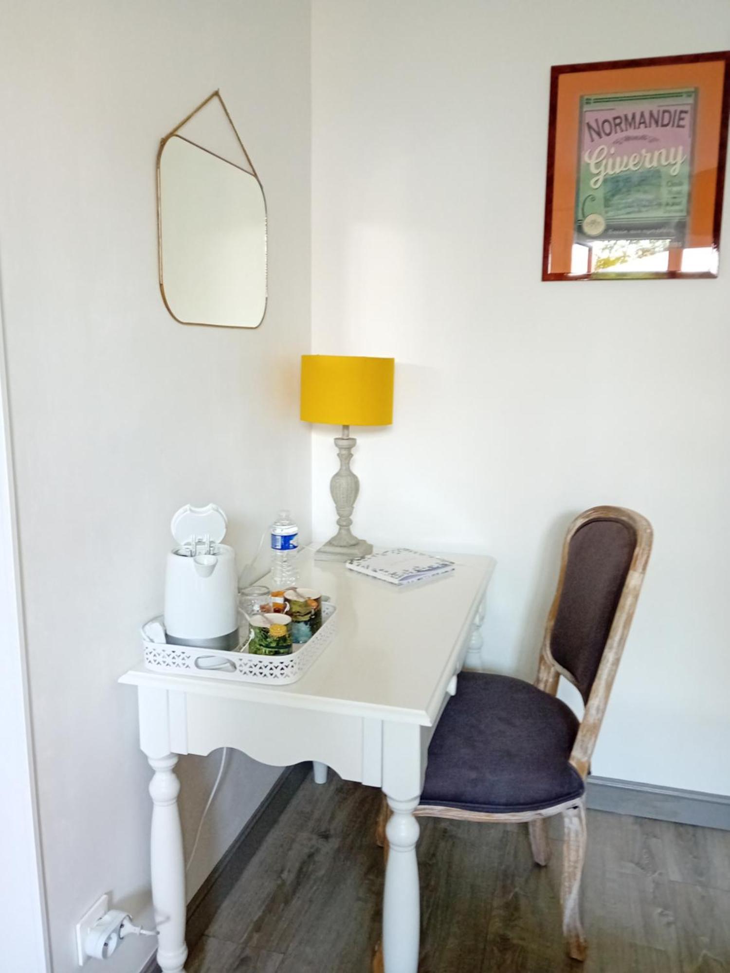 Chambre De Charme Vernon  Εξωτερικό φωτογραφία