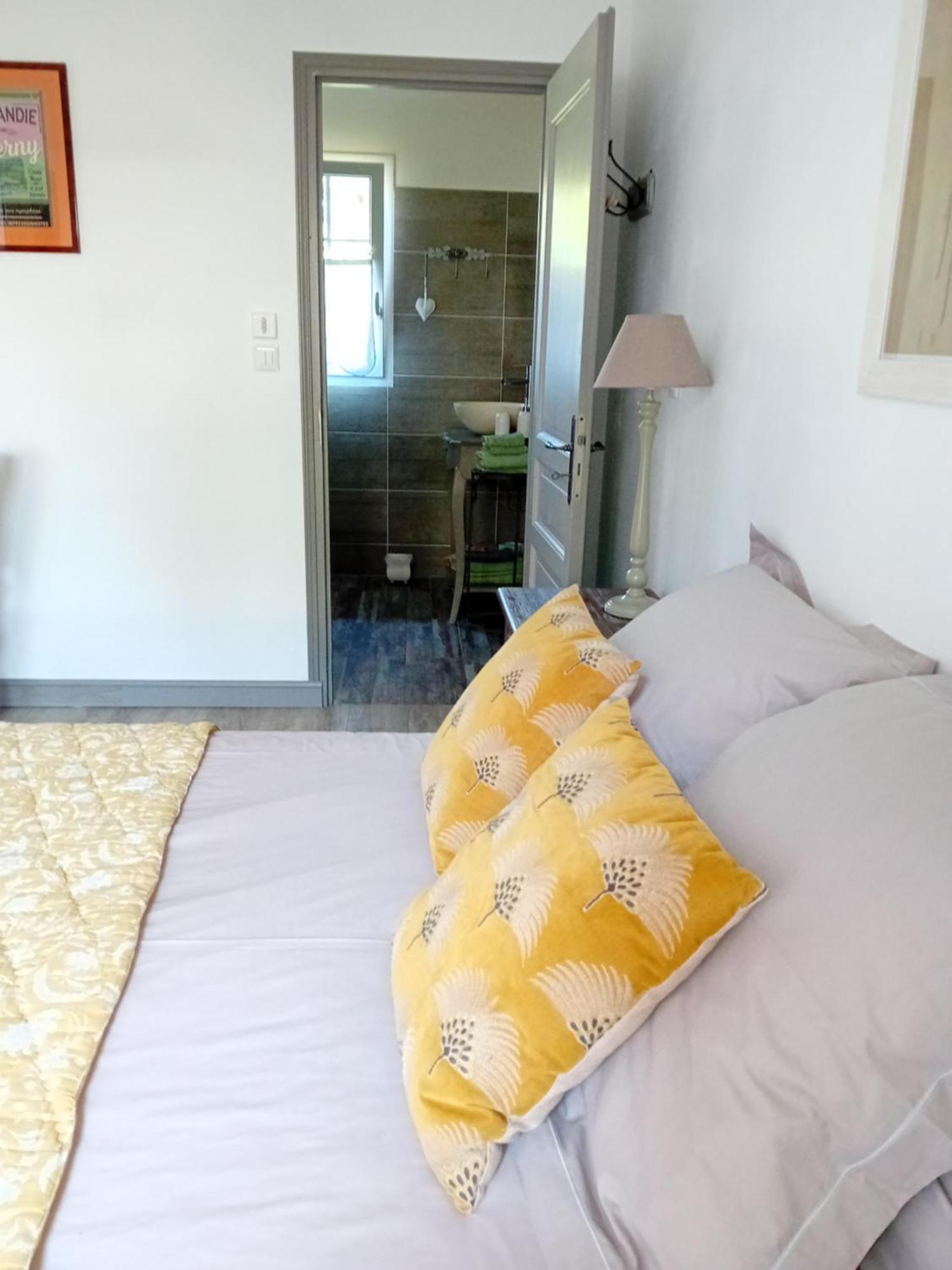 Chambre De Charme Vernon  Εξωτερικό φωτογραφία